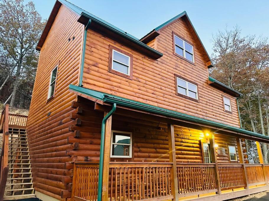 Spacious 2800 Sq Ft-Cozy Wood Cabin-New Build Pigeon Forge Esterno foto